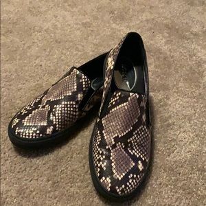 Michael Kors slip on flats. Like new
